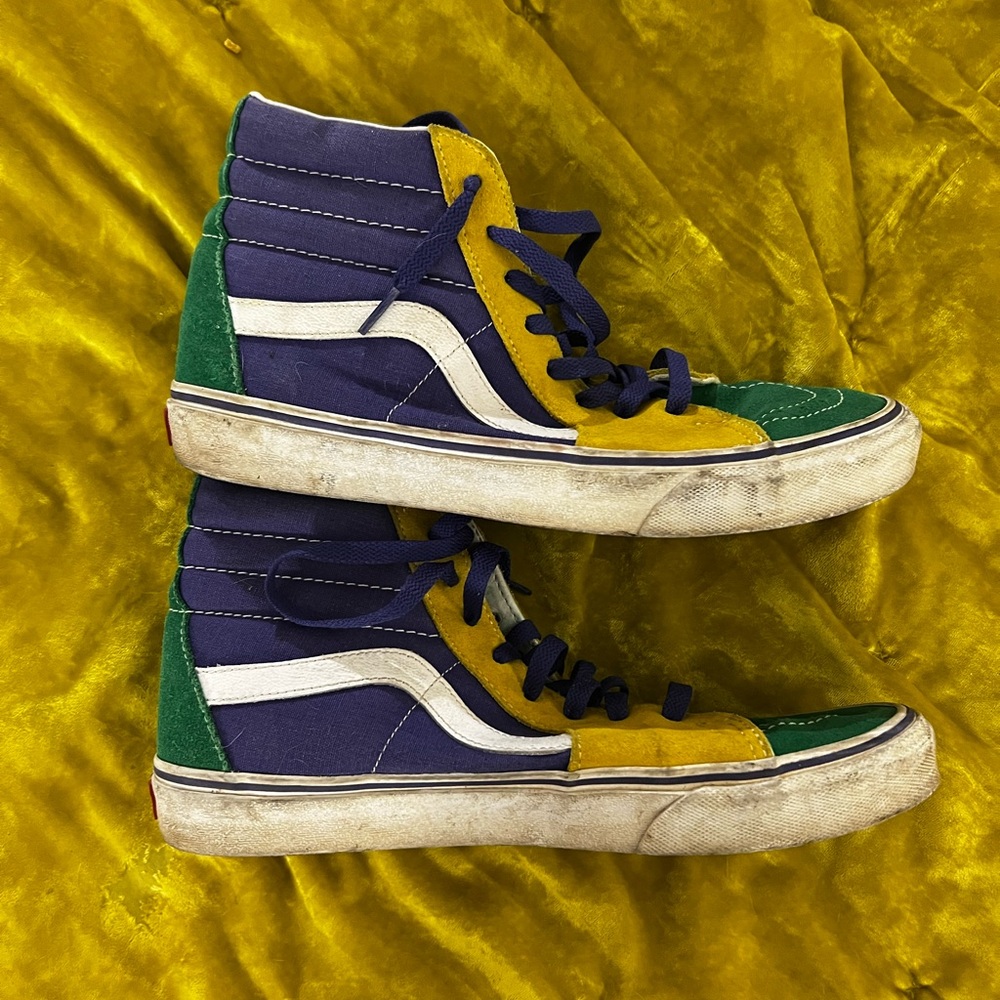 Men’s Mardi Gras Vans size 9.5-10